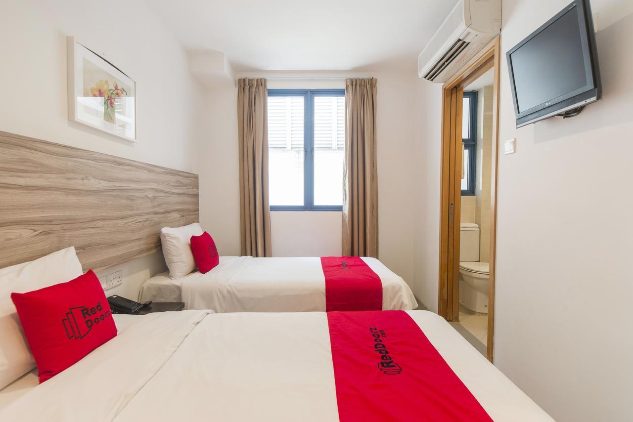 Reddoorz Plus @ Victoria Street Сингапур Екстериор снимка